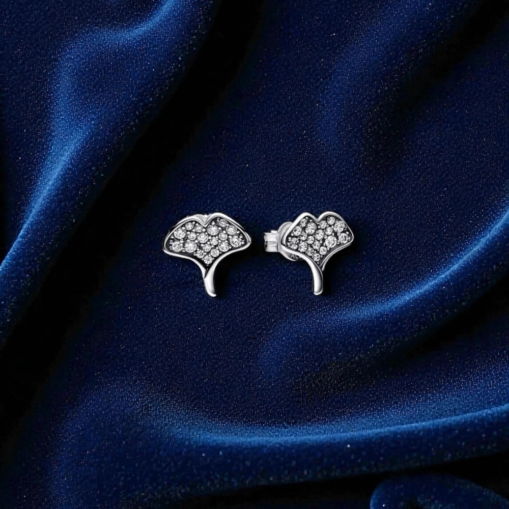 Elegant Silver Leaf Earrings